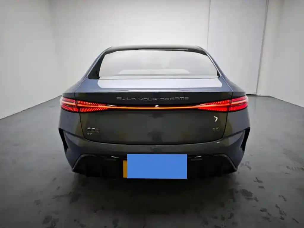 BYD Seal — фото 4