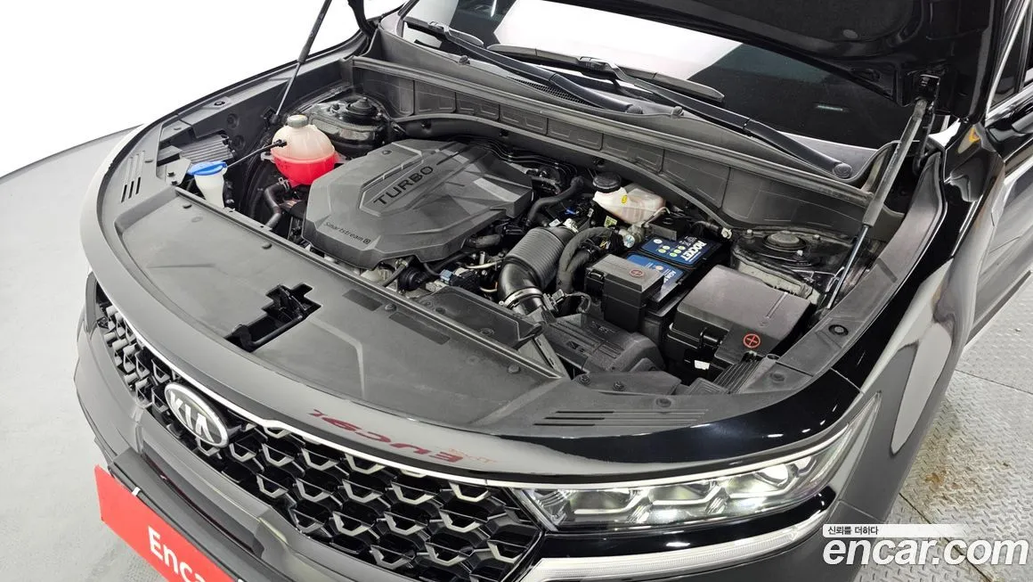 Kia Sorento — фото 8