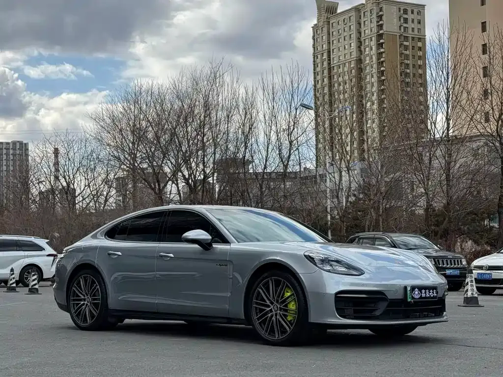 Porsche Panamera Hybrid — фото 9