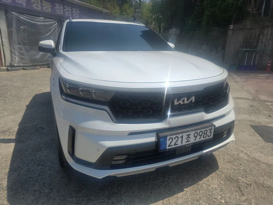 Kia Sorento — фото 1