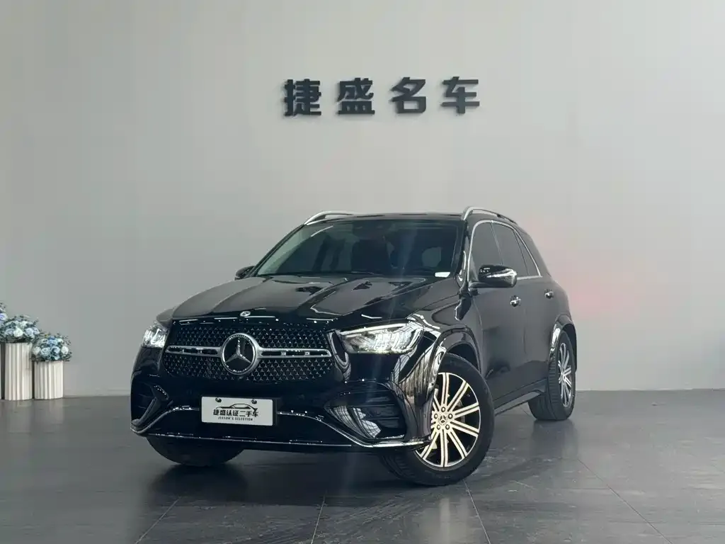 Mercedes-Benz GLE — фото 1