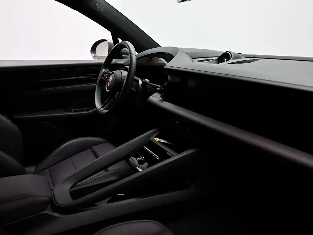 Porsche Macan EV — фото 7