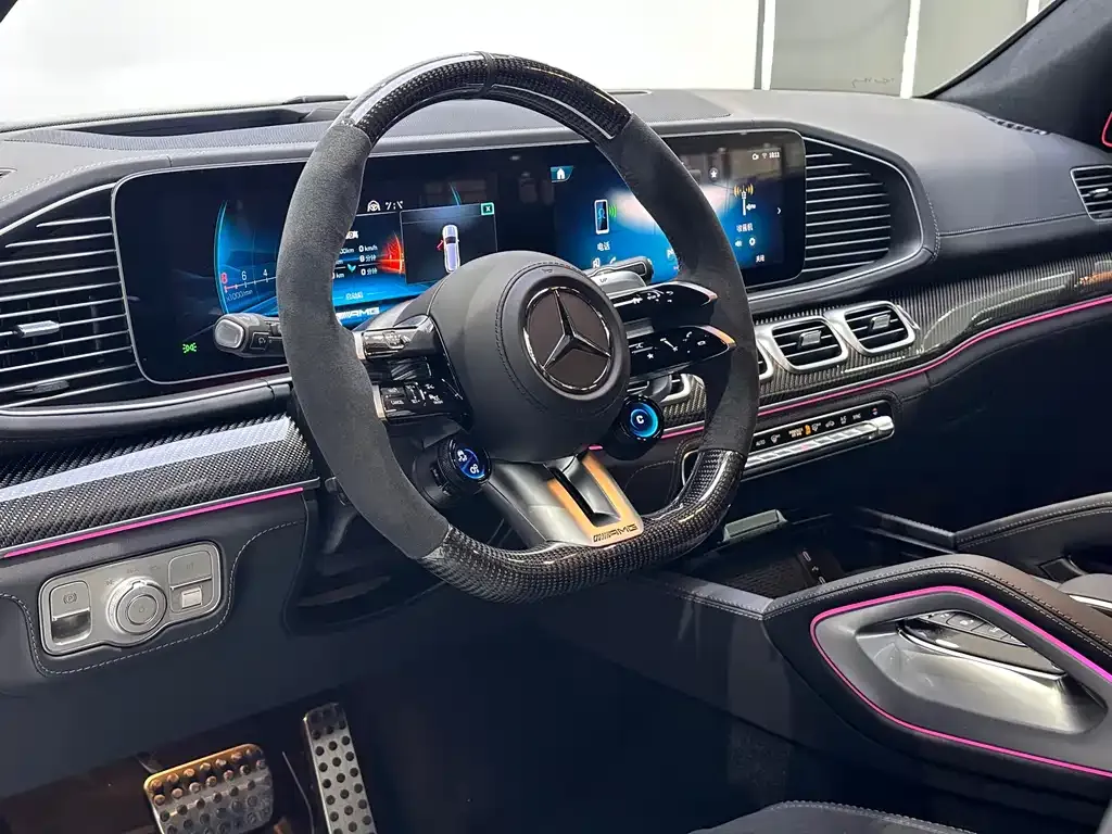 Mercedes-Benz GLS AMG — фото 4