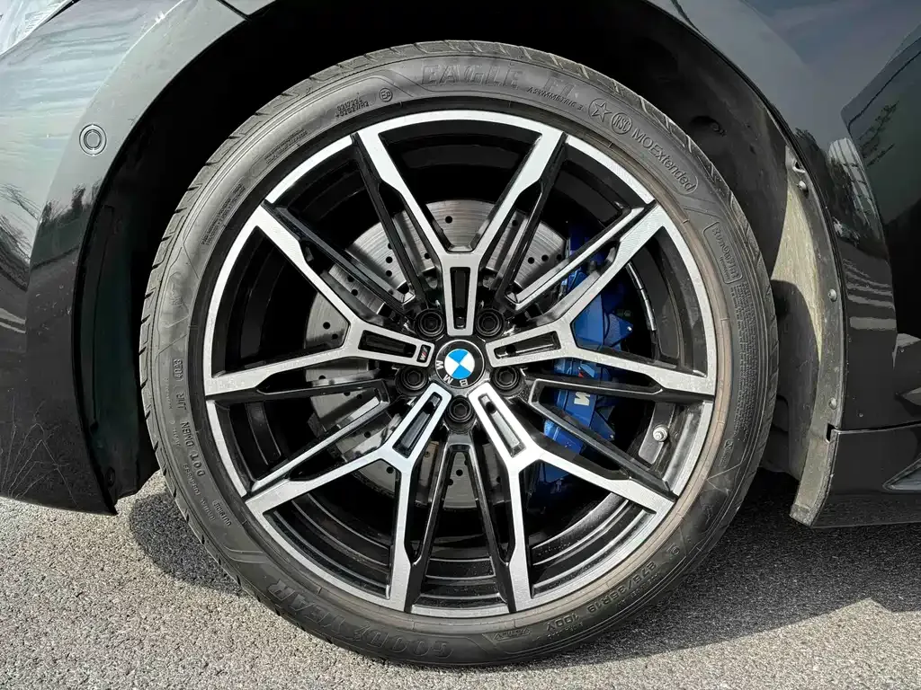 BMW M240i — фото 7