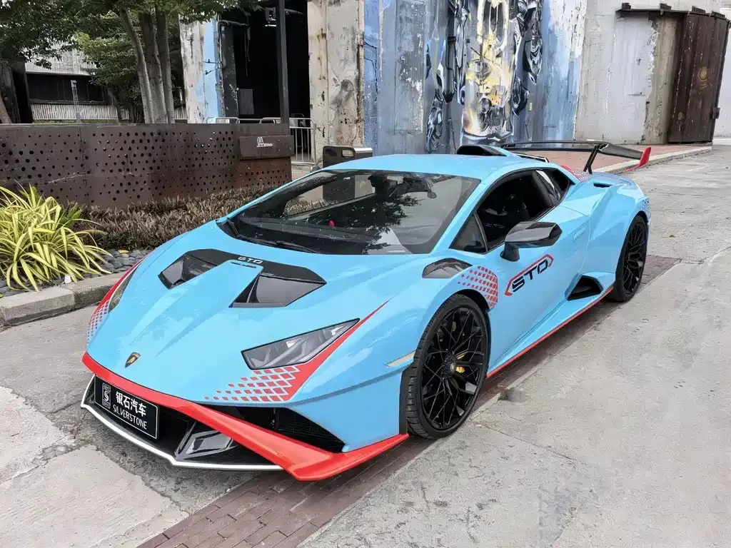 Lamborghini Huracan — фото 1