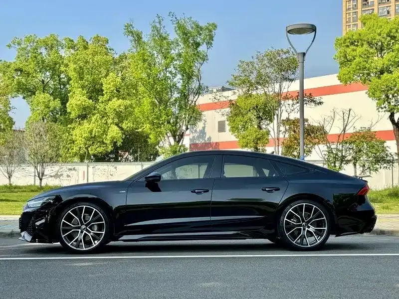 Audi A7 — фото 6