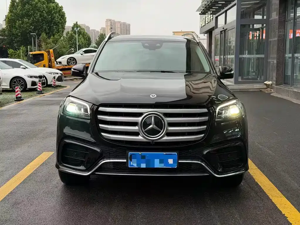 Mercedes-Benz GLS — фото 8
