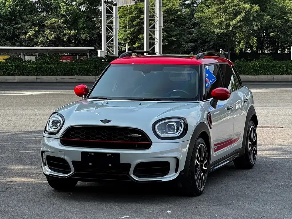 MINI Countryman JCW — фото 9