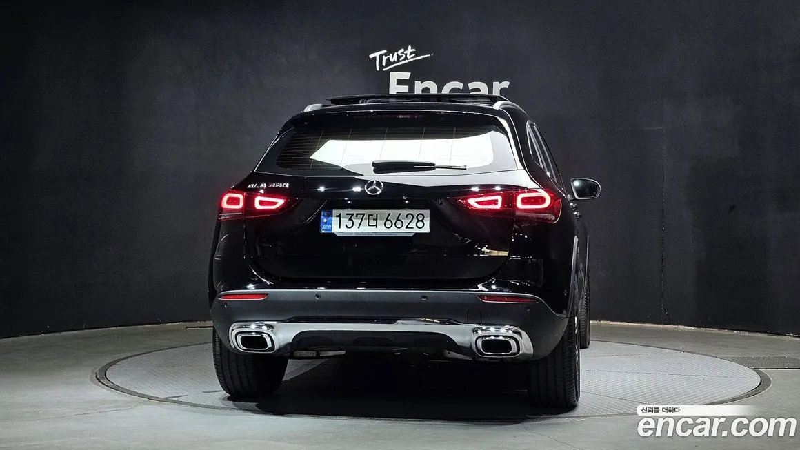 Mercedes-Benz GLA-Class — фото 10