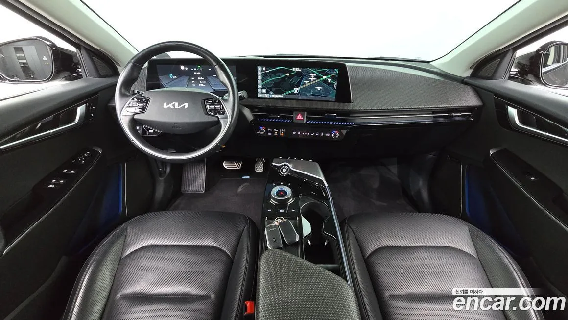 Kia EV6 — фото 10