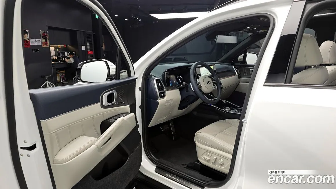 Kia Sorento — фото 9