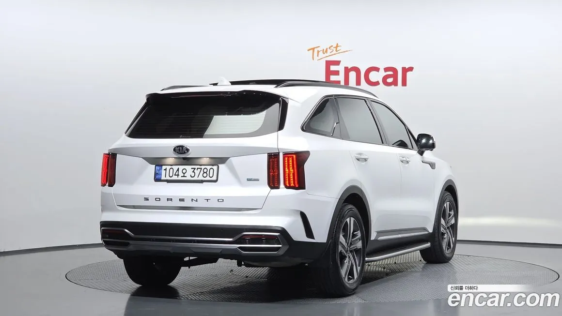 Kia Sorento — фото 4