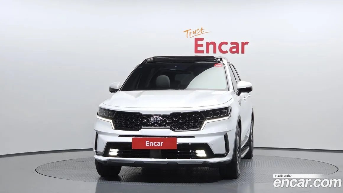 Kia Sorento — фото 5
