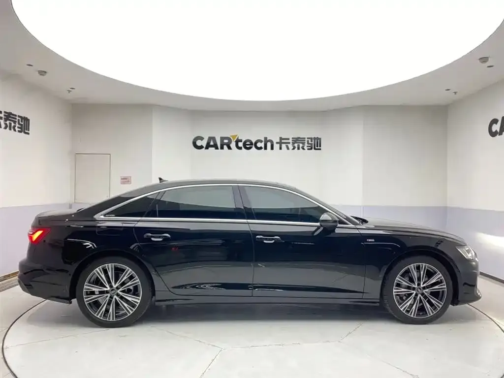 Audi A6L — фото 4