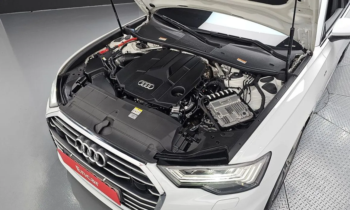 Audi A6 — фото 6