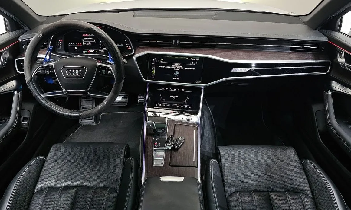 Audi A6 — фото 9