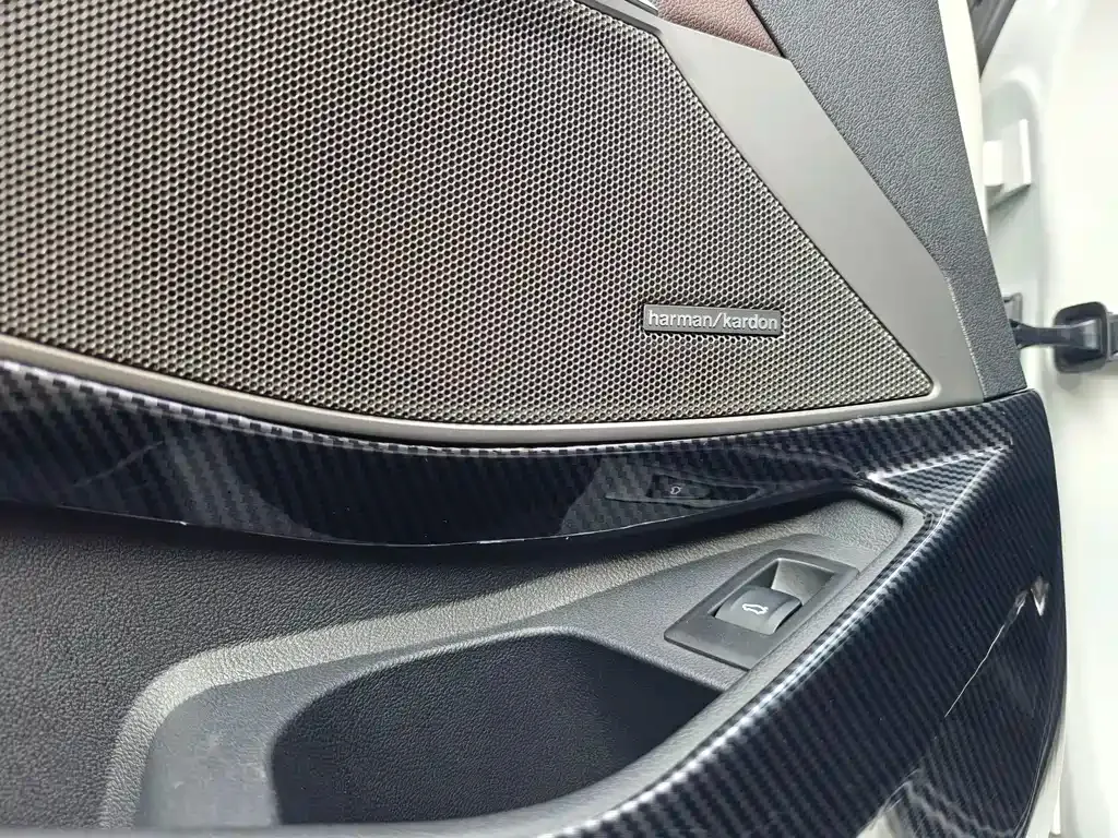 BMW 3 Series — фото 10