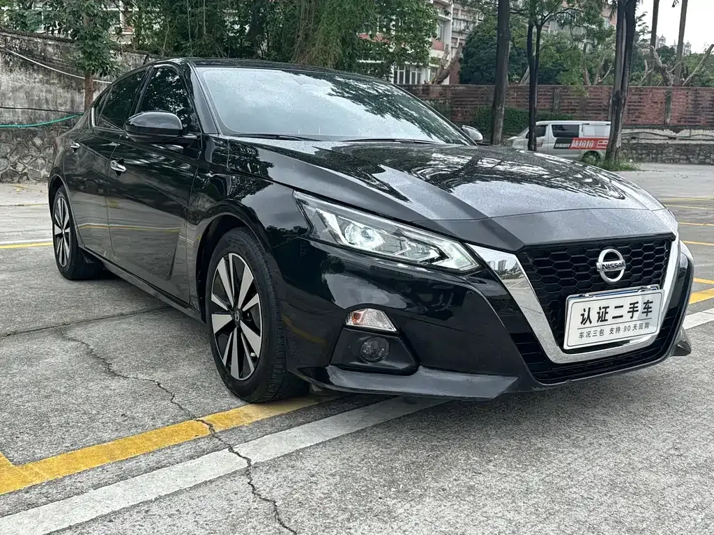 Nissan Teana — фото 6