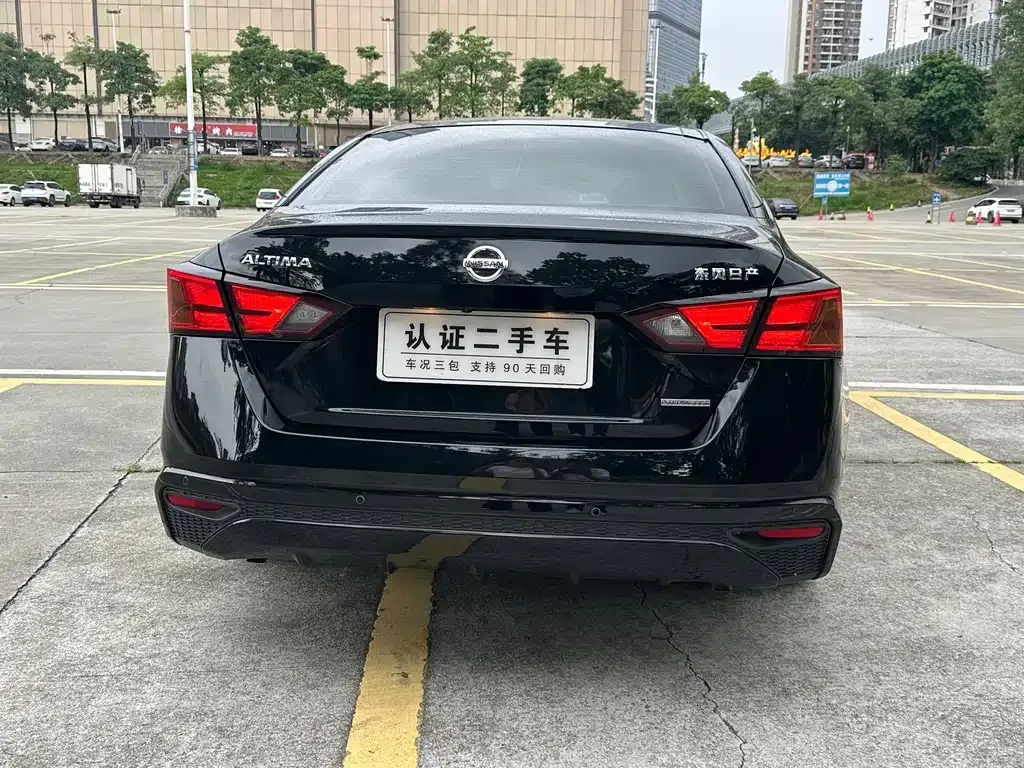 Nissan Teana — фото 3