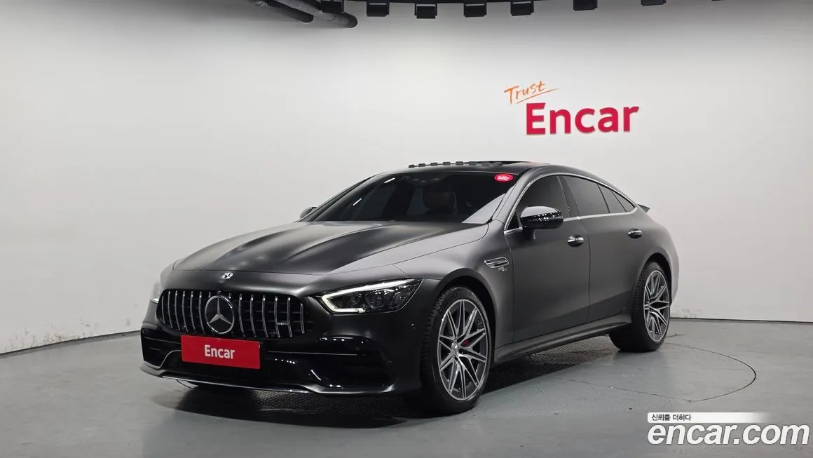 Mercedes-Benz AMG GT — фото 1