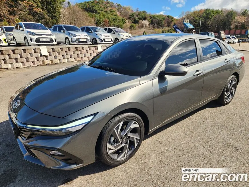 Hyundai AVANTE — фото 5