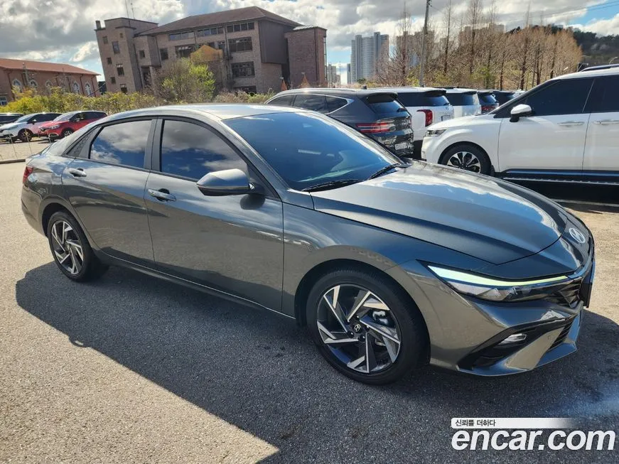 Hyundai AVANTE — фото 4