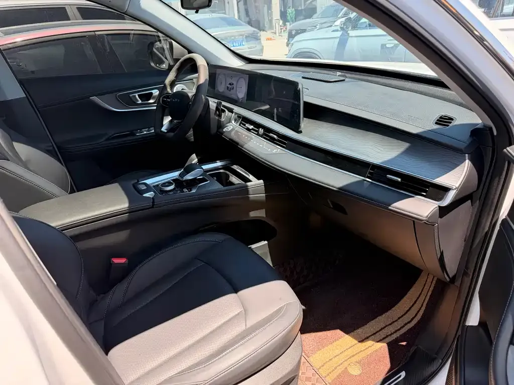 Chery Tiggo 8 PLUS — фото 8