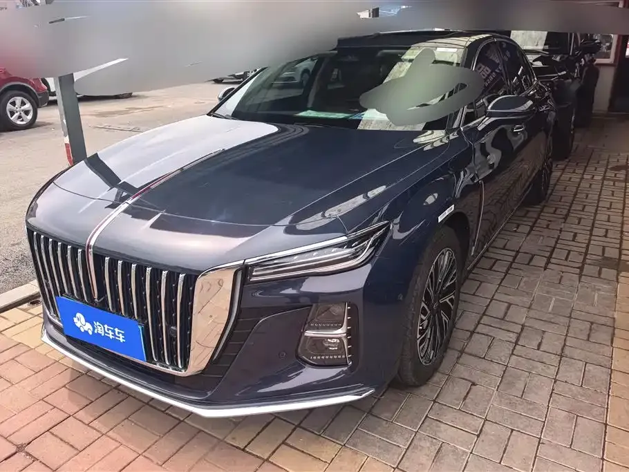 Hongqi H5 — фото 1