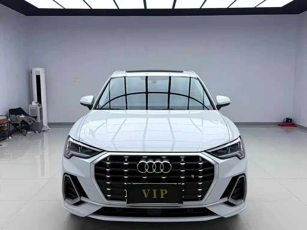 Audi Q3 — фото 3