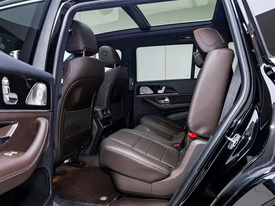 Mercedes-Benz GLS — фото 6