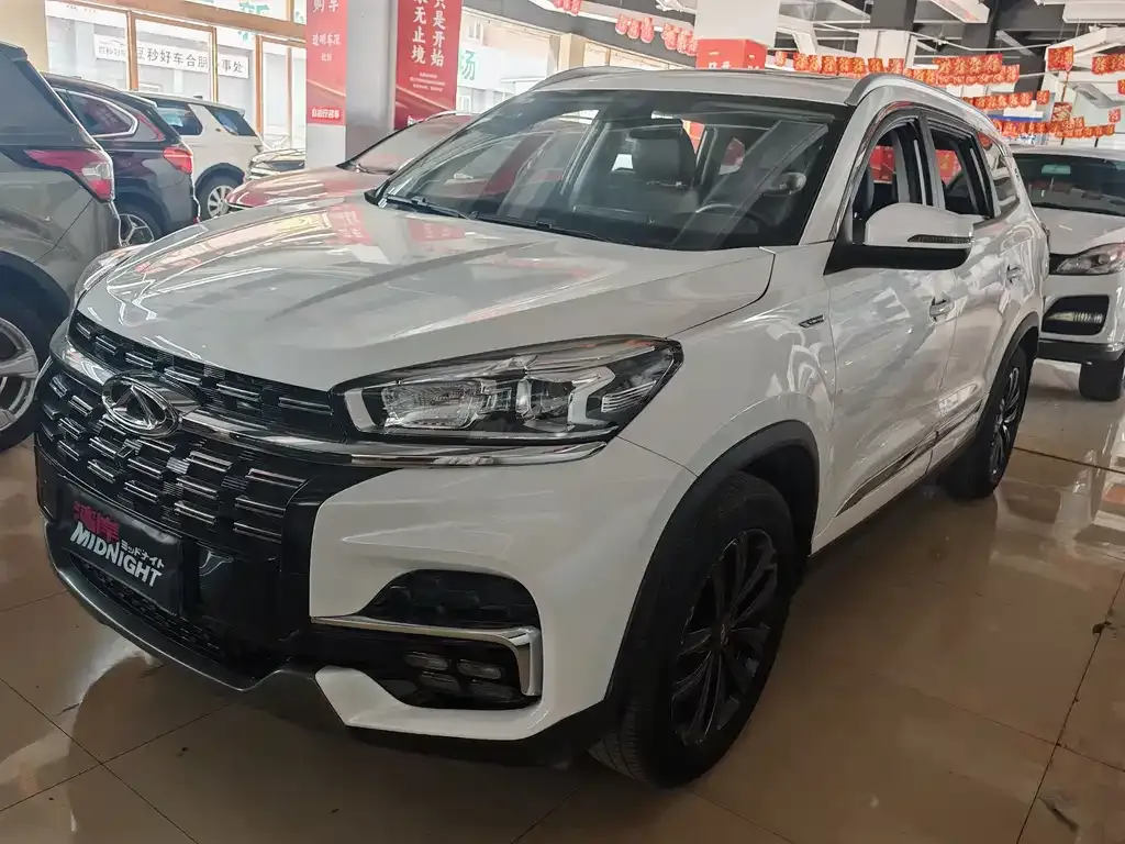 Chery Tiggo 8 — фото 1