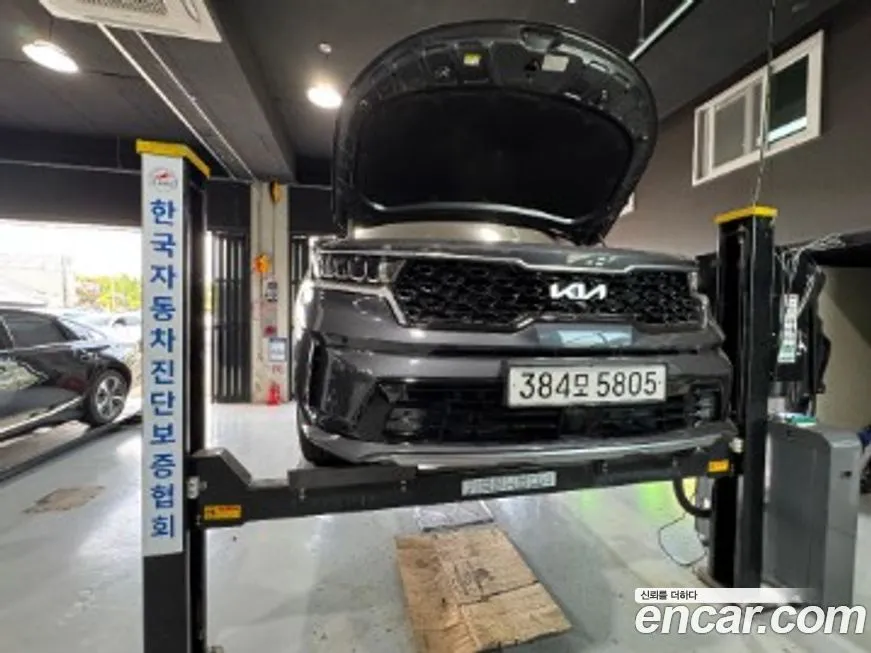 Kia Sorento — фото 1