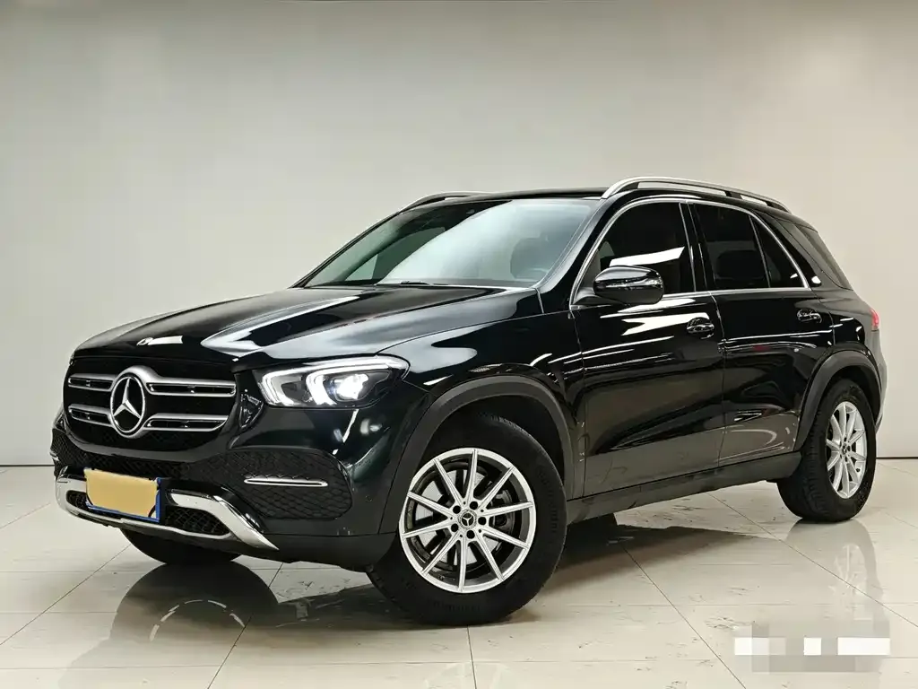 Mercedes-Benz GLE — фото 1