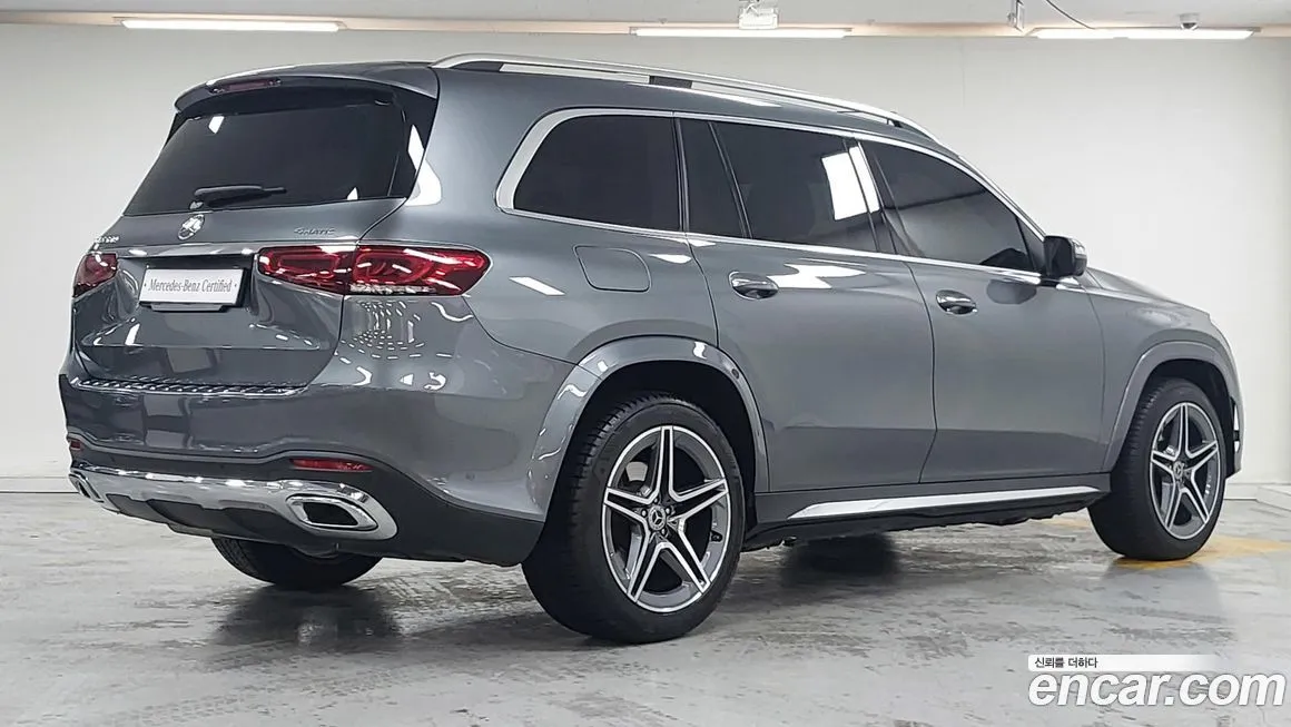Mercedes-Benz GLS-Class — фото 6