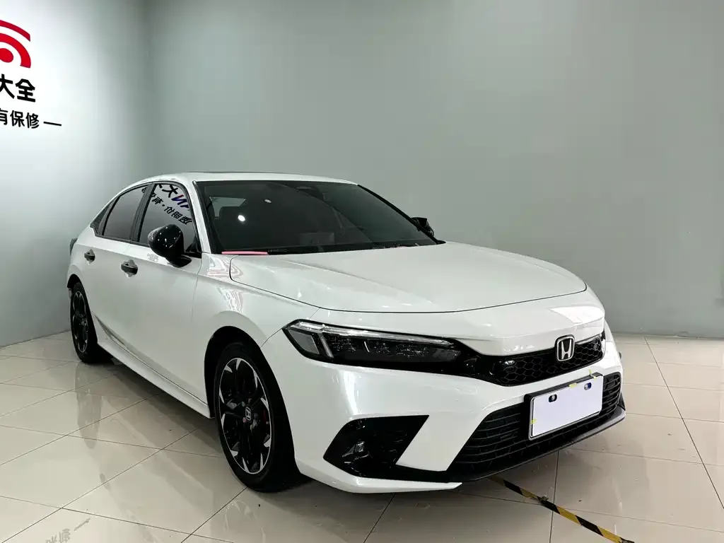 Honda Civic — фото 8