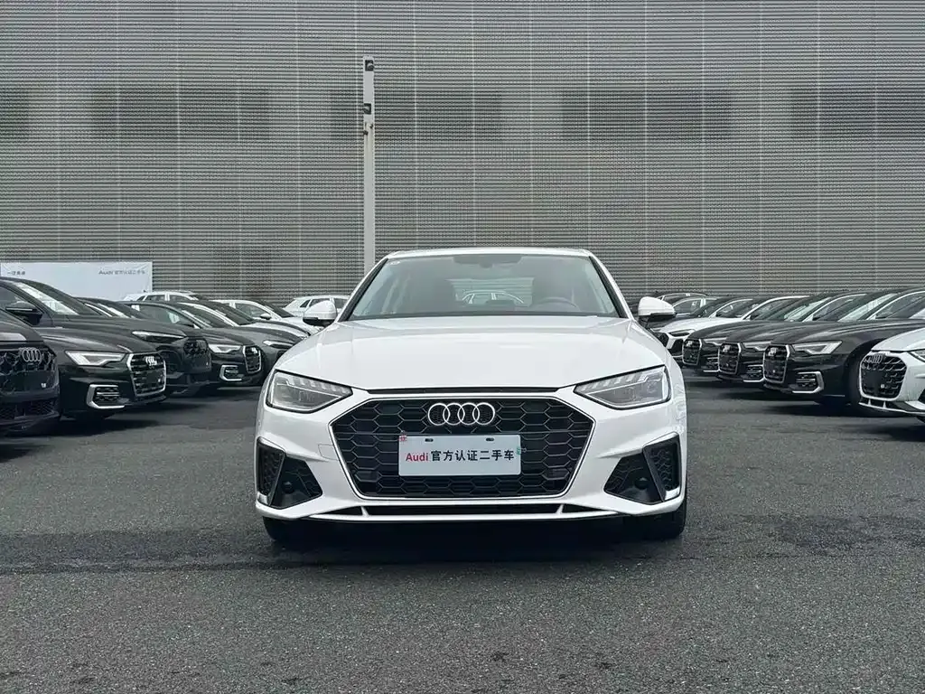 Audi A4L — фото 3