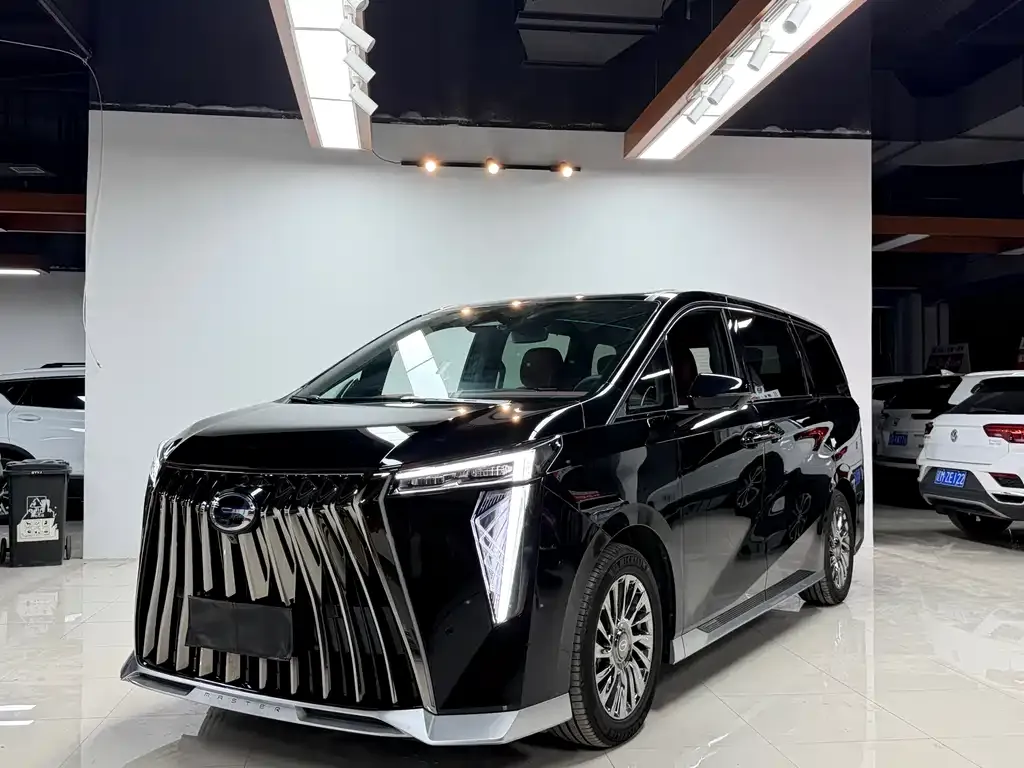 GAC Motor Trumpchi M8 — фото 1