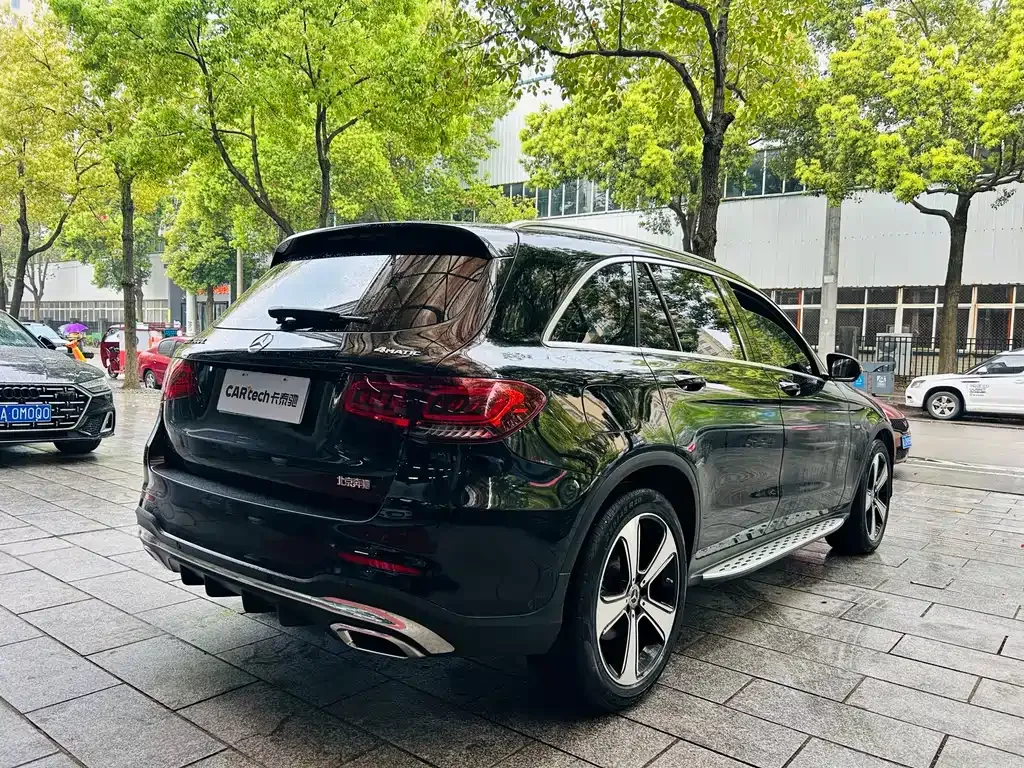 Mercedes-Benz GLC — фото 9