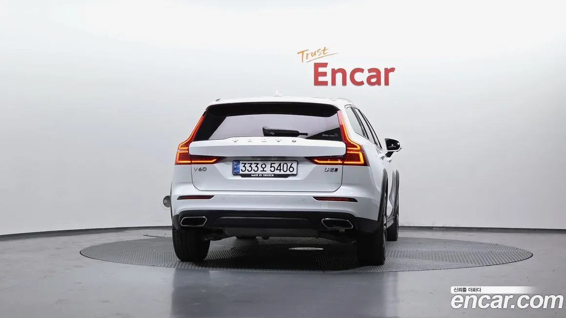 Volvo V60 — фото 3