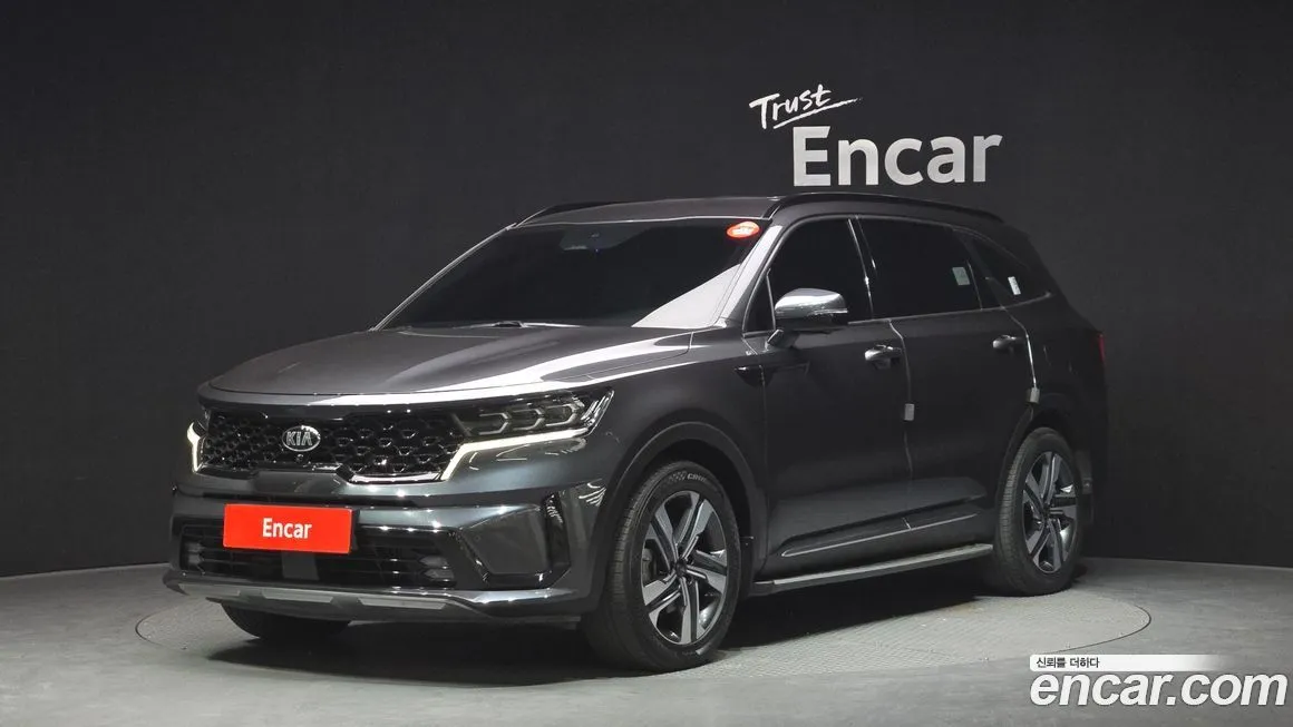 Kia Sorento — фото 1