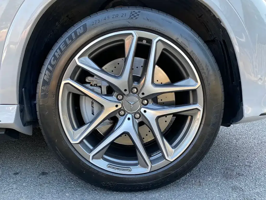 Mercedes-Benz GLE AMG — фото 9