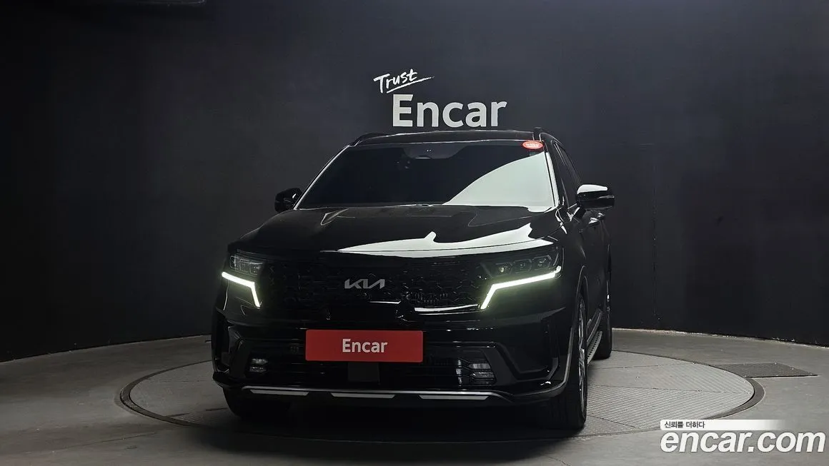 Kia Sorento — фото 5