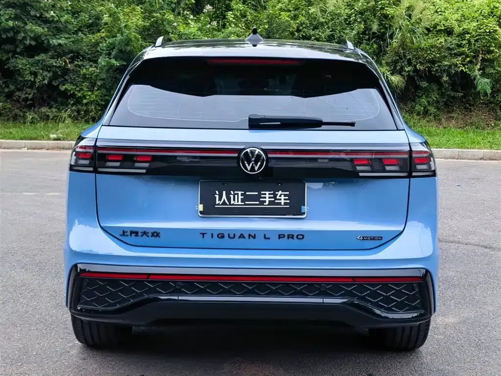 Volkswagen Tiguan L — фото 5