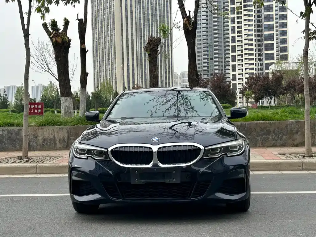 BMW 3 Series — фото 8