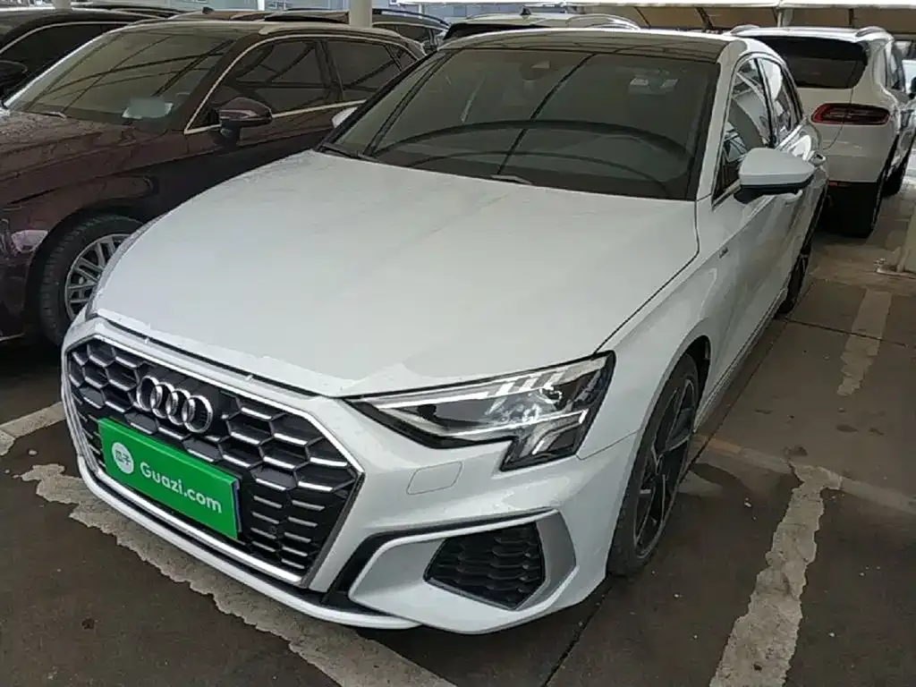 Audi A3 — фото 1