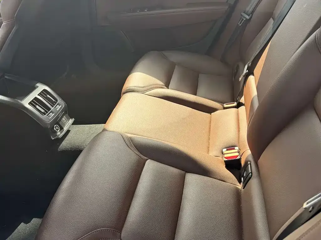 Volvo S90 — фото 7