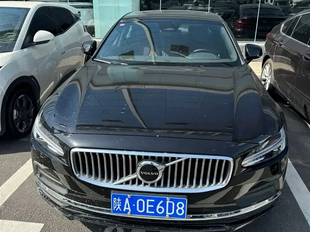 Volvo S90 — фото 3