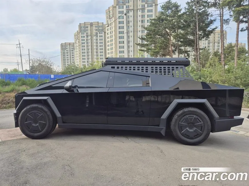 Tesla Cybertruck — фото 4