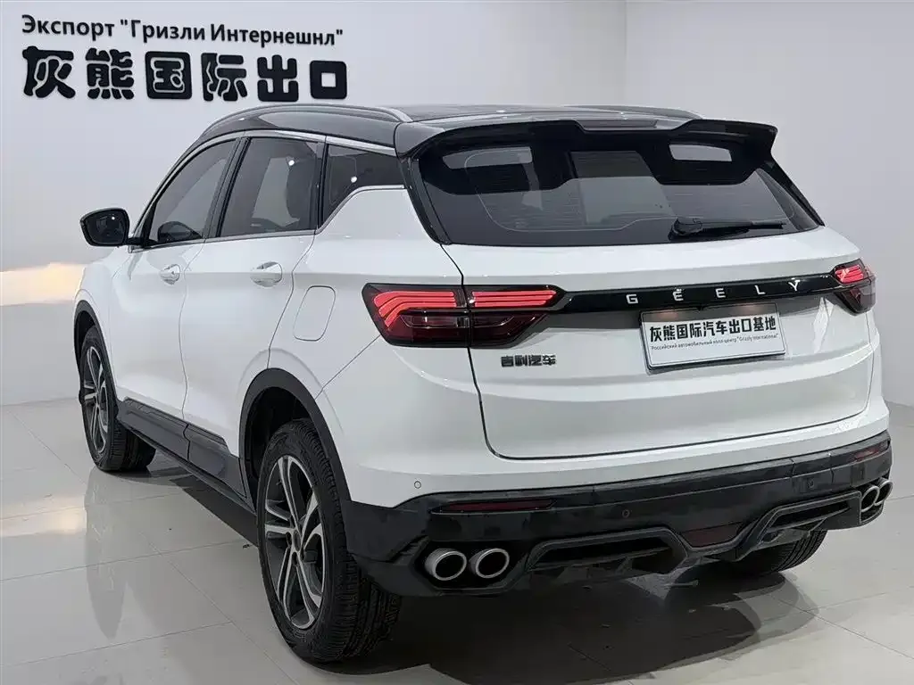 Geely Binyue — фото 10