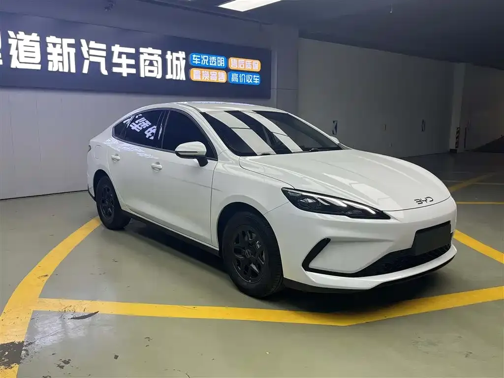 BYD Seal 05 DM-i — фото 4